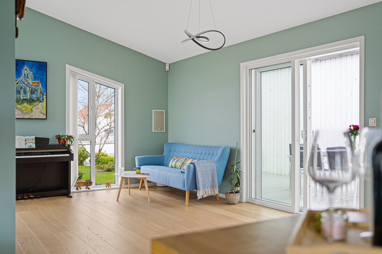 Boligen har innfelt lydanlegg i stue og på bad. Galleribilde