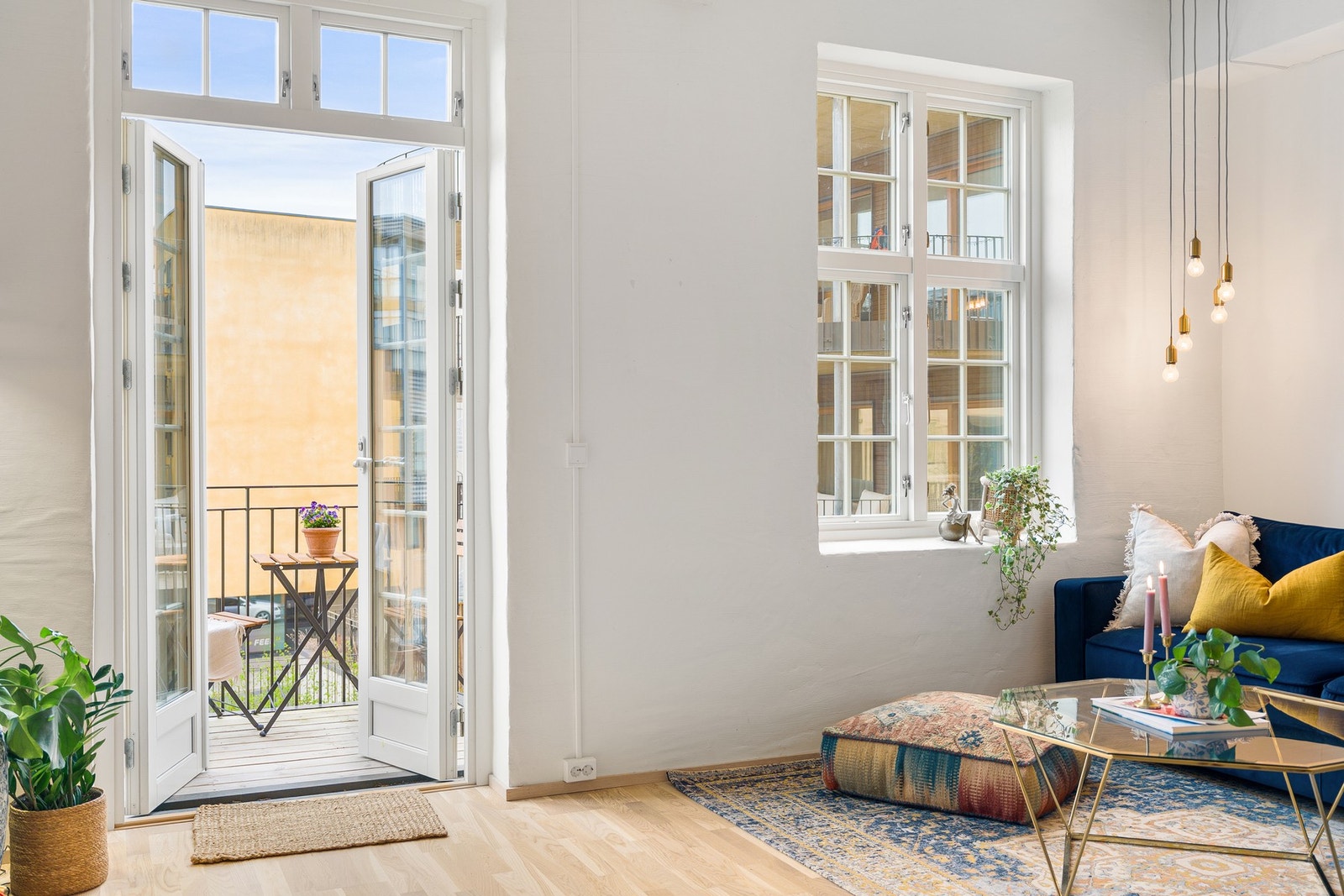 Fra stuen har man også utgang til en egen balkong. Galleribilde