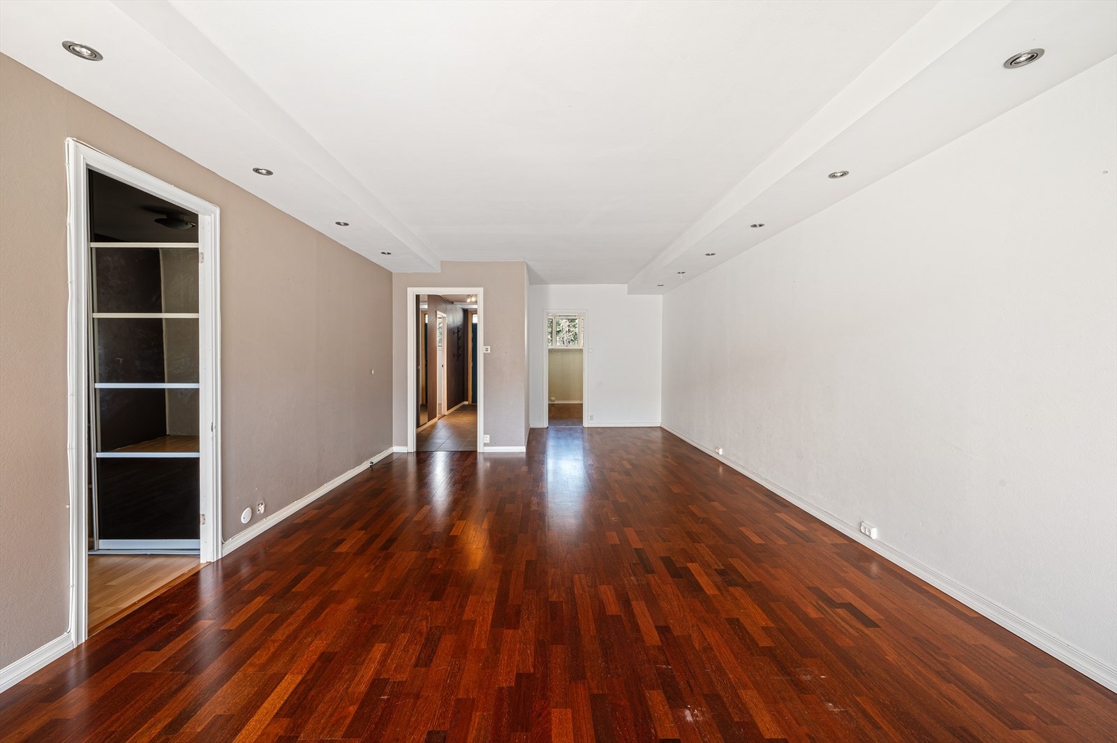 - Stuen måler 29,1 m² - Galleribilde