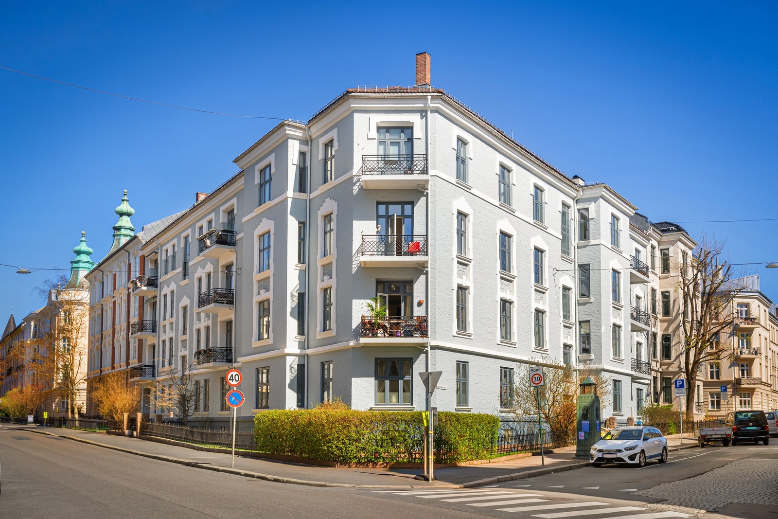 Klassisk bygård med attraktiv beliggenhet på Frogner, nær park og kollektivtransport Galleribilde