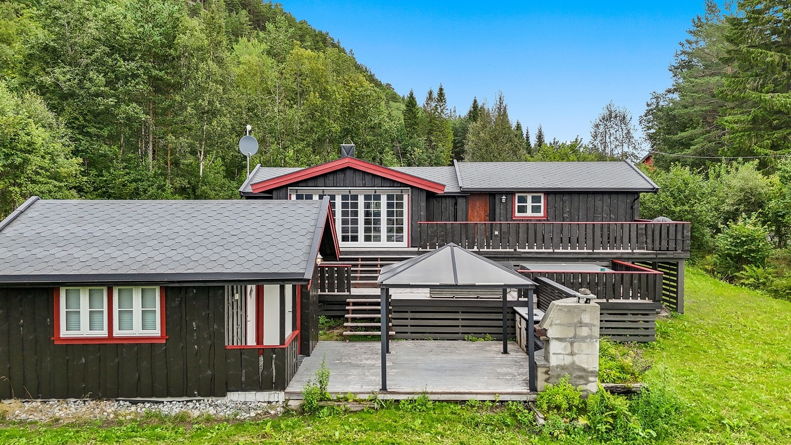 Fasade sørvest. Galleribilde