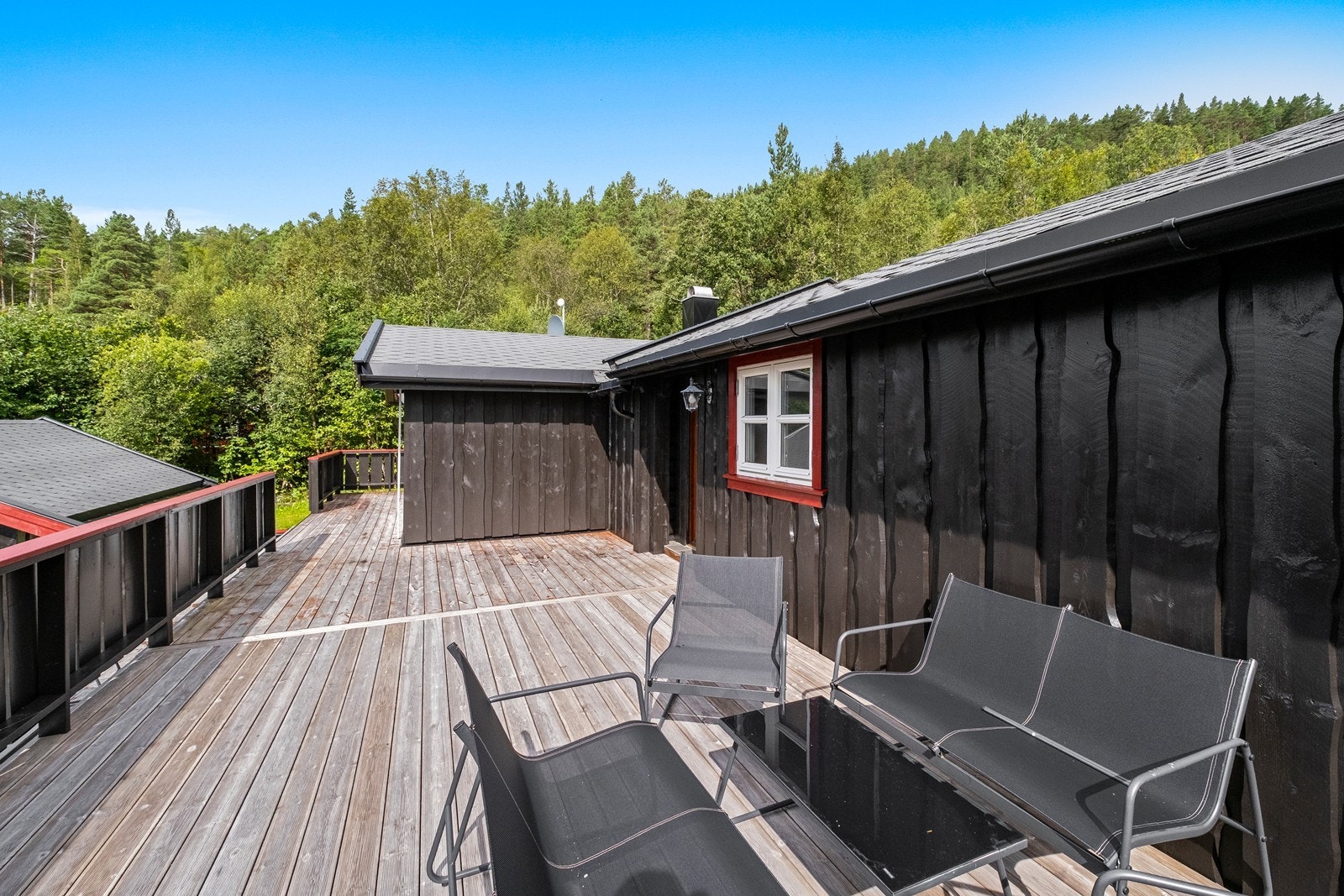 Her kan man nyte varme sommerdager. Galleribilde