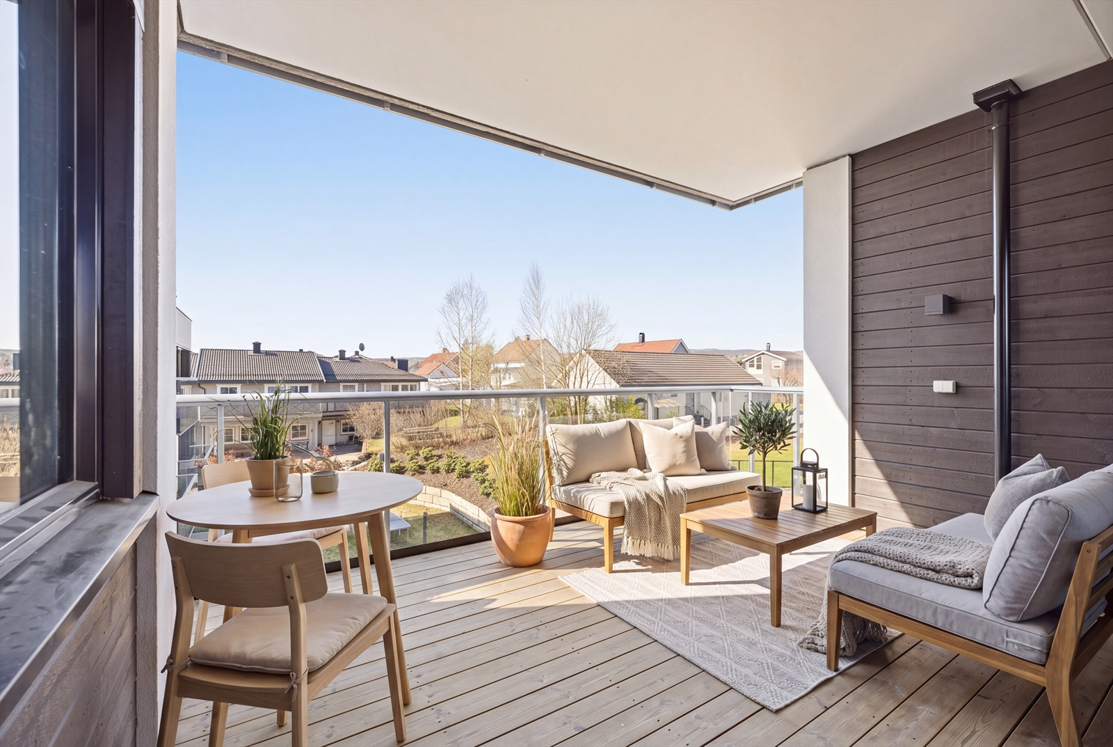Dette er en nyere 4-roms leilighet med stor balkong (Digital styling) Galleribilde