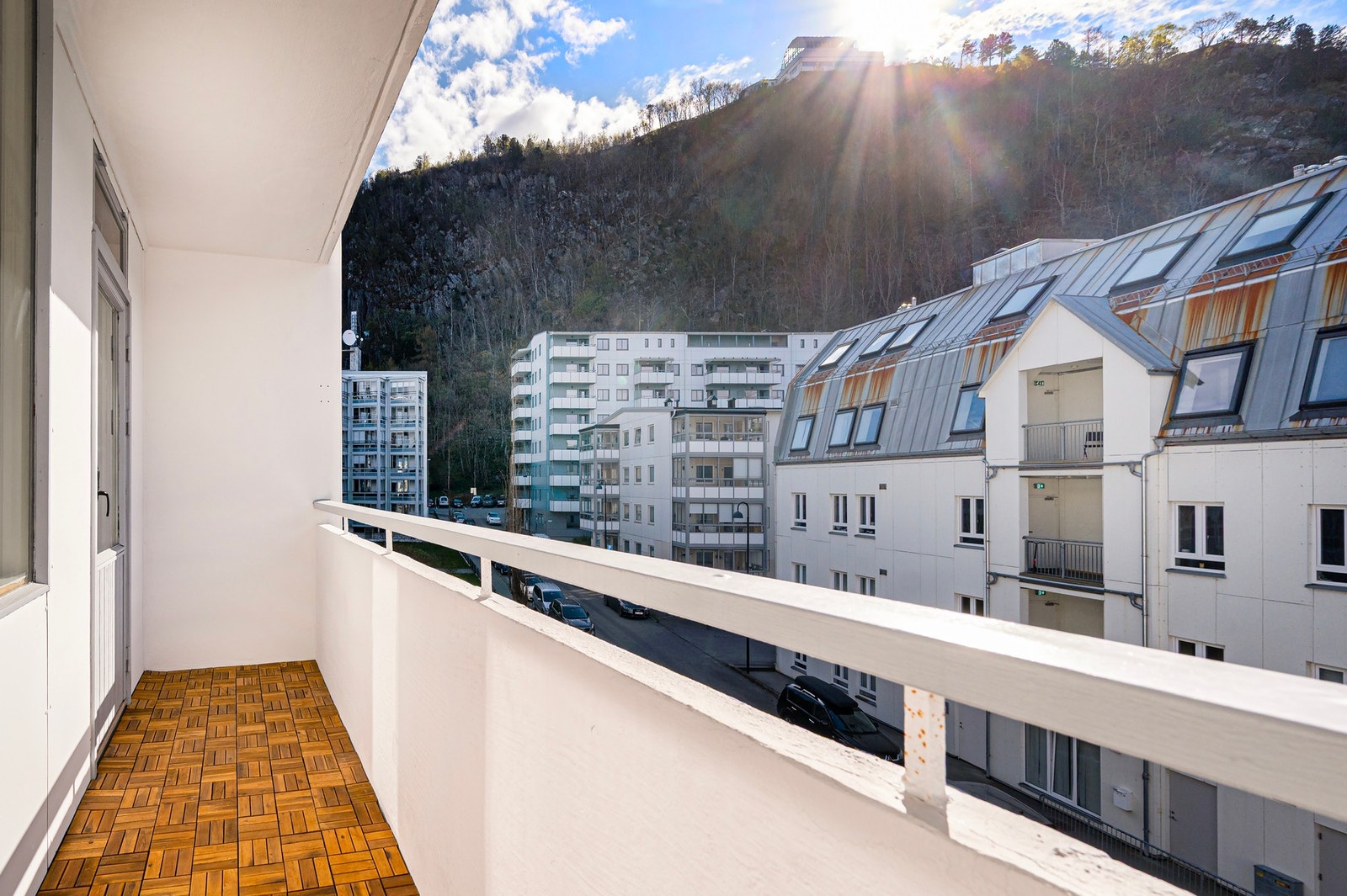 Balkongen er på ca. 5 m². Galleribilde