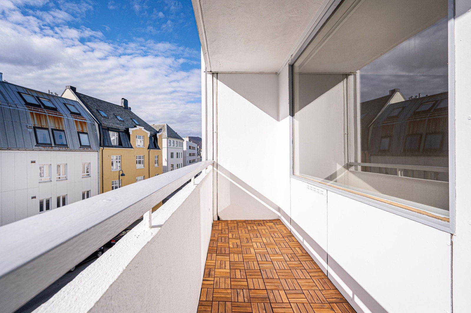 Sentral 2-roms med balkong. Galleribilde