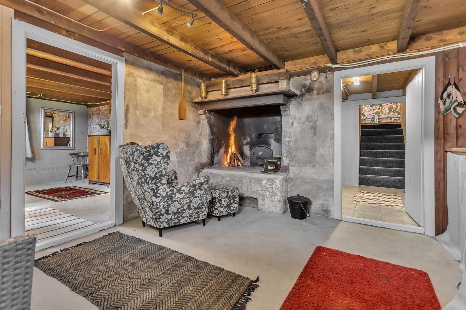 Kjellerstue med bakstovn Galleribilde