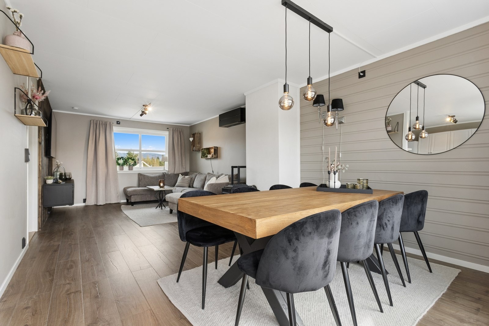 Leiligheten har en god planløsning med et internt bruksareal på 78 m². Galleribilde