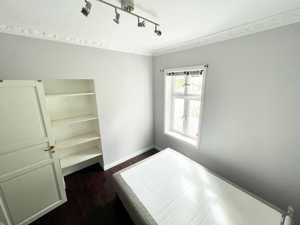 Rom 1: 9m2 8500 Galleribilde