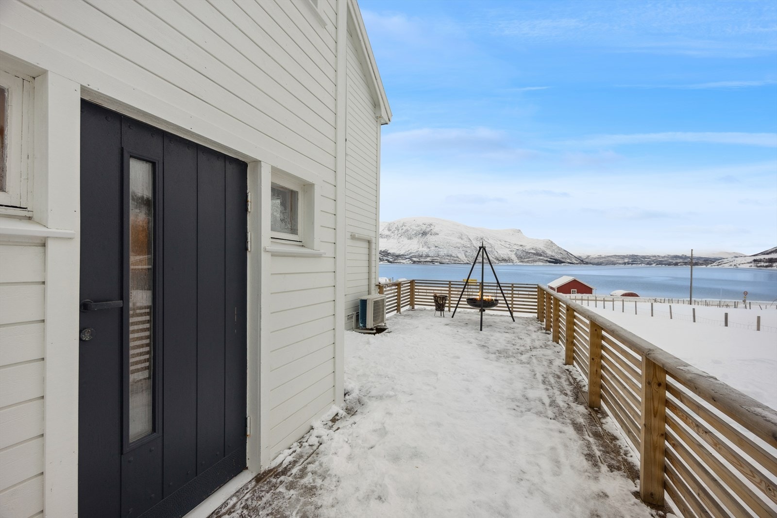 Tilknyttet boligen er en terrasse på ca. 26 m². Galleribilde