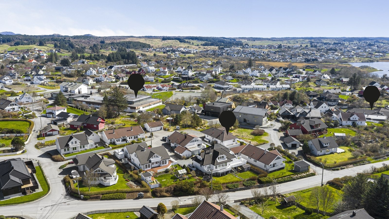 Fra eiendommen er det gangavstand til både Sevland Skole og Sevland Barnehage Galleribilde
