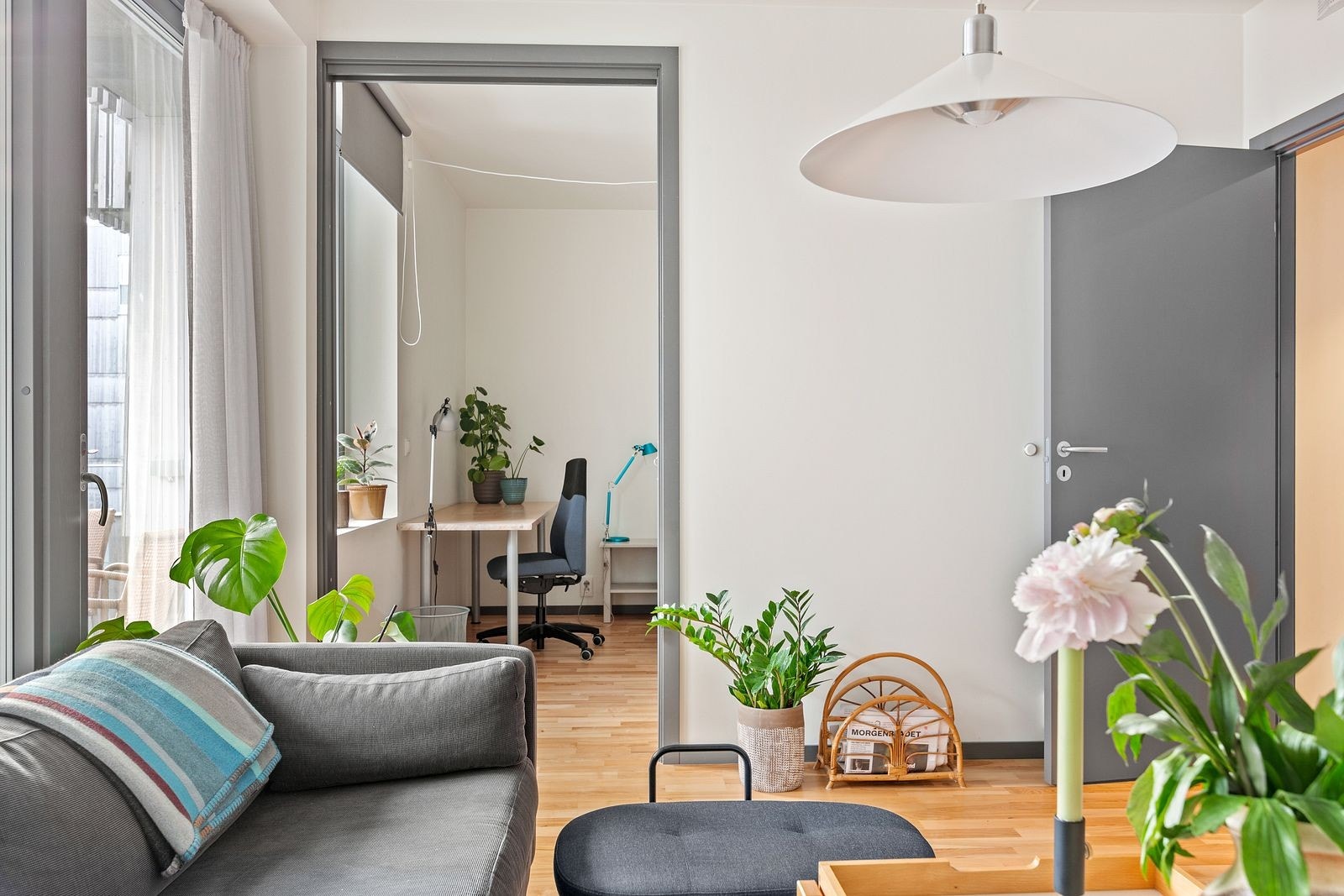Stue mot soverom Galleribilde