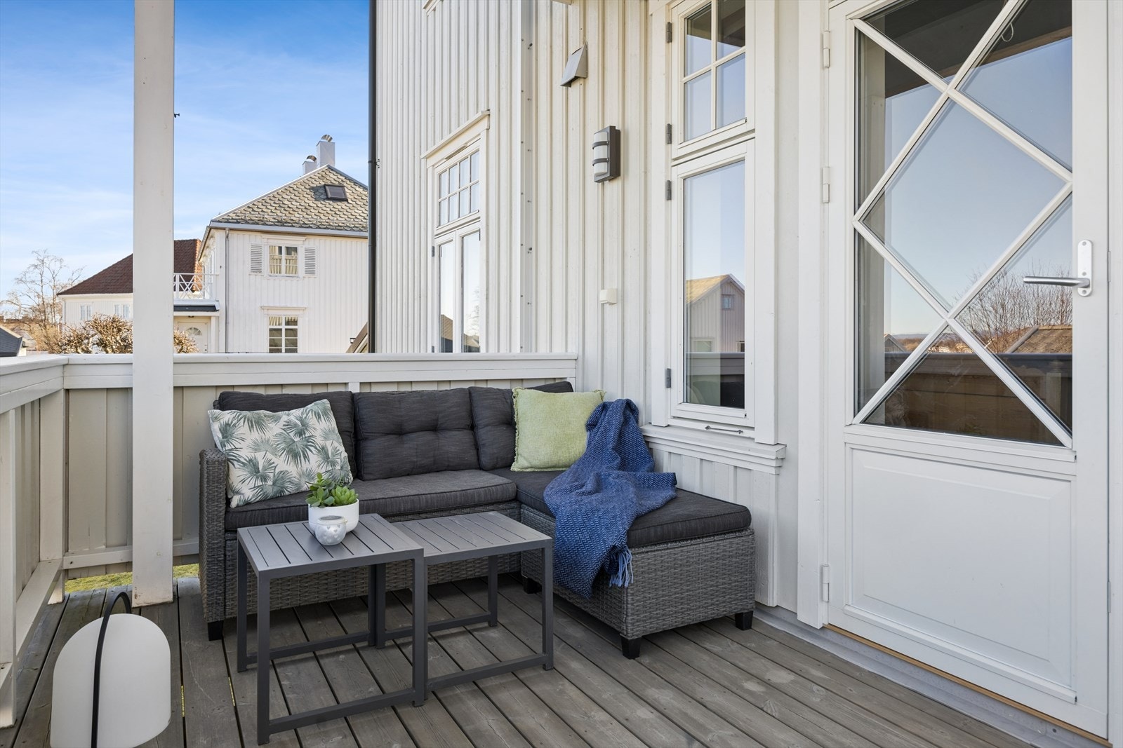 Her kan du nyte solen til sent på kveld. Galleribilde