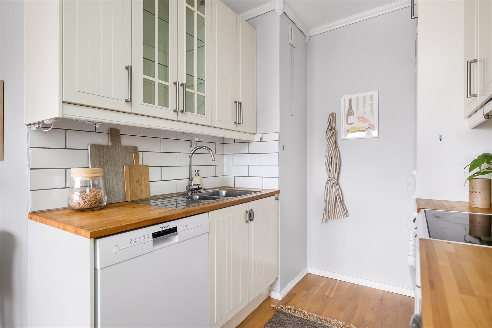 Backsplash av fliser. Galleribilde