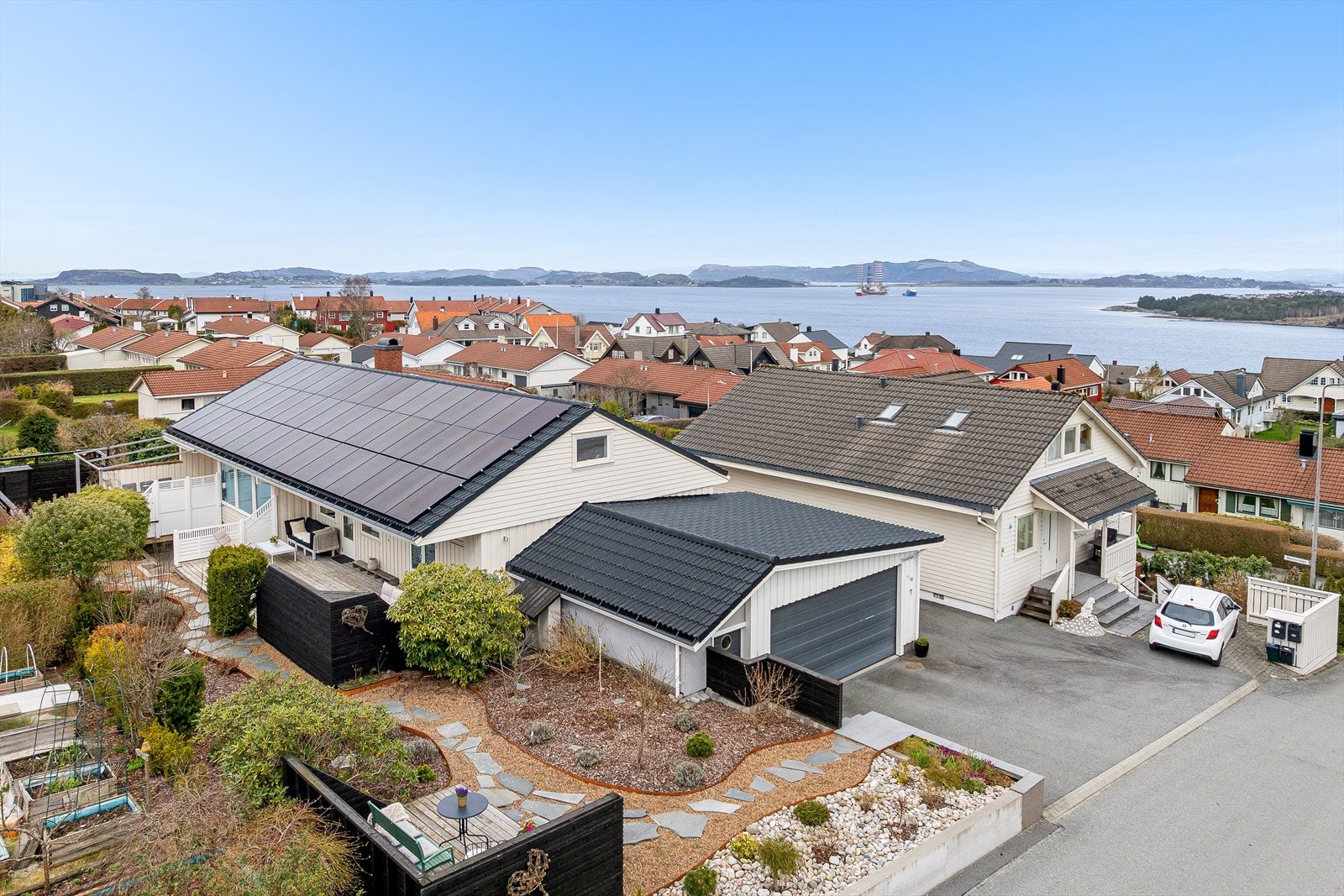 Nordvik Bolig v/Michael Boxill Knutsen har gleden av å presentere Froastølveien 14! Foto: Per Bendiksen Galleribilde