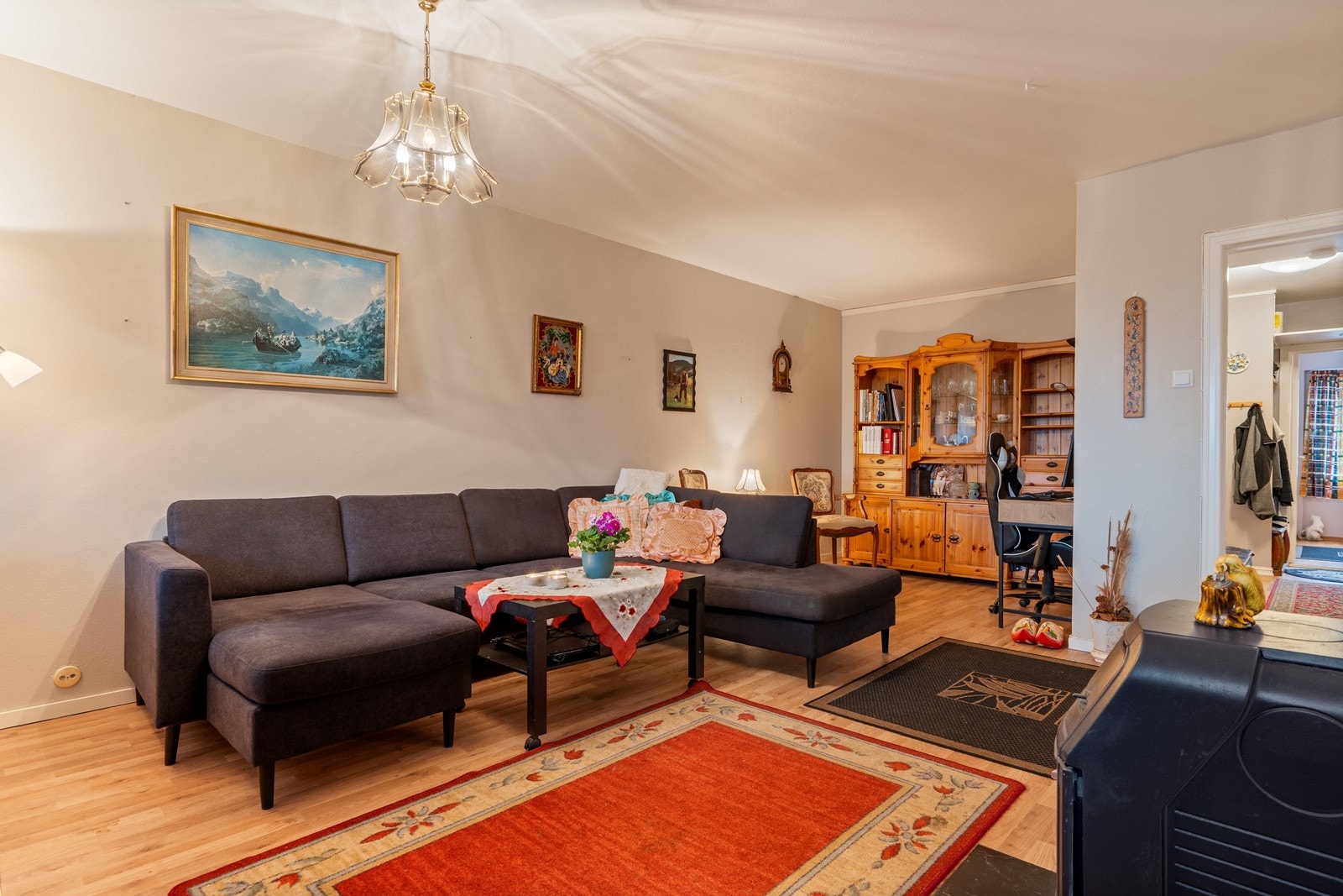Romslig stue Galleribilde