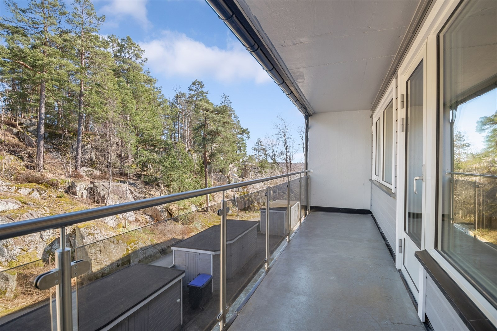 Balkong mot øst. Galleribilde