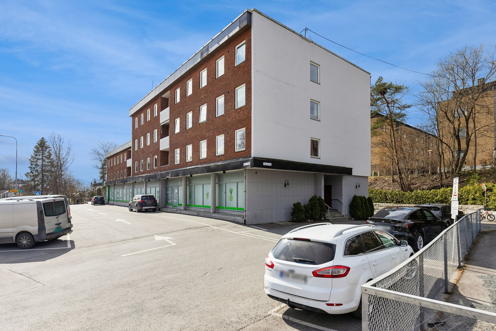 Fasade sett fra nord/øst Galleribilde