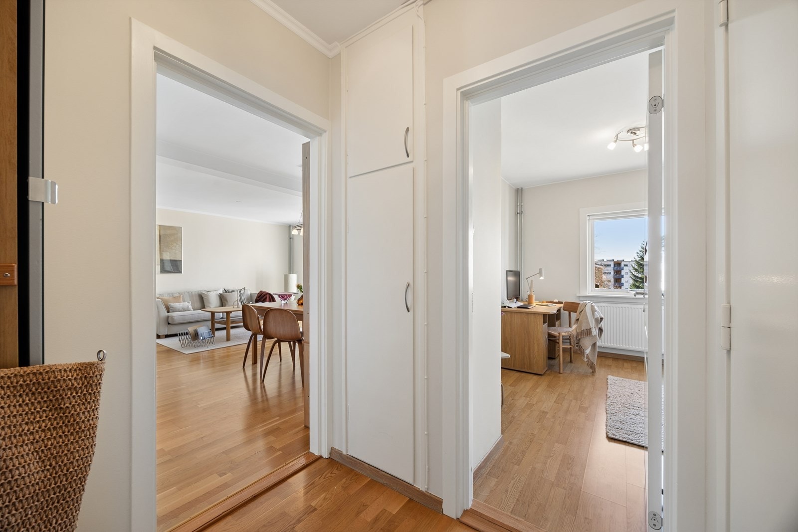 Boligen har oppvarming via fjernvarme. Galleribilde