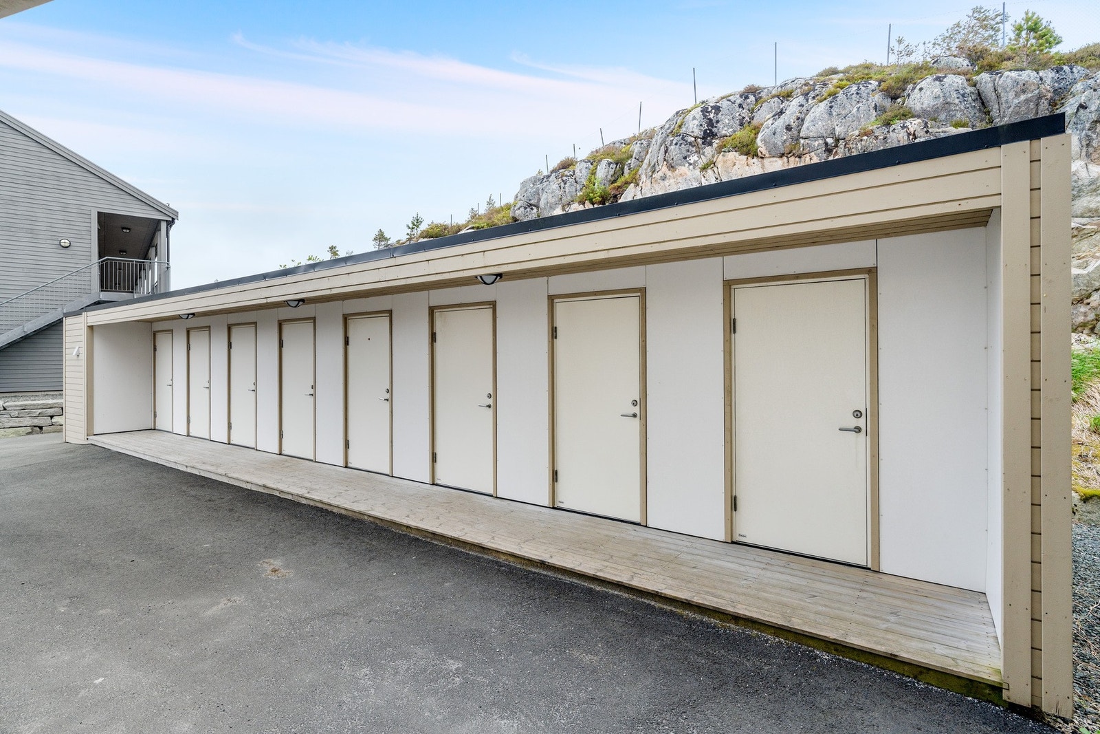 Leiligheten disponerer bod på ca. 5 kvm. i frittliggende bygning Galleribilde