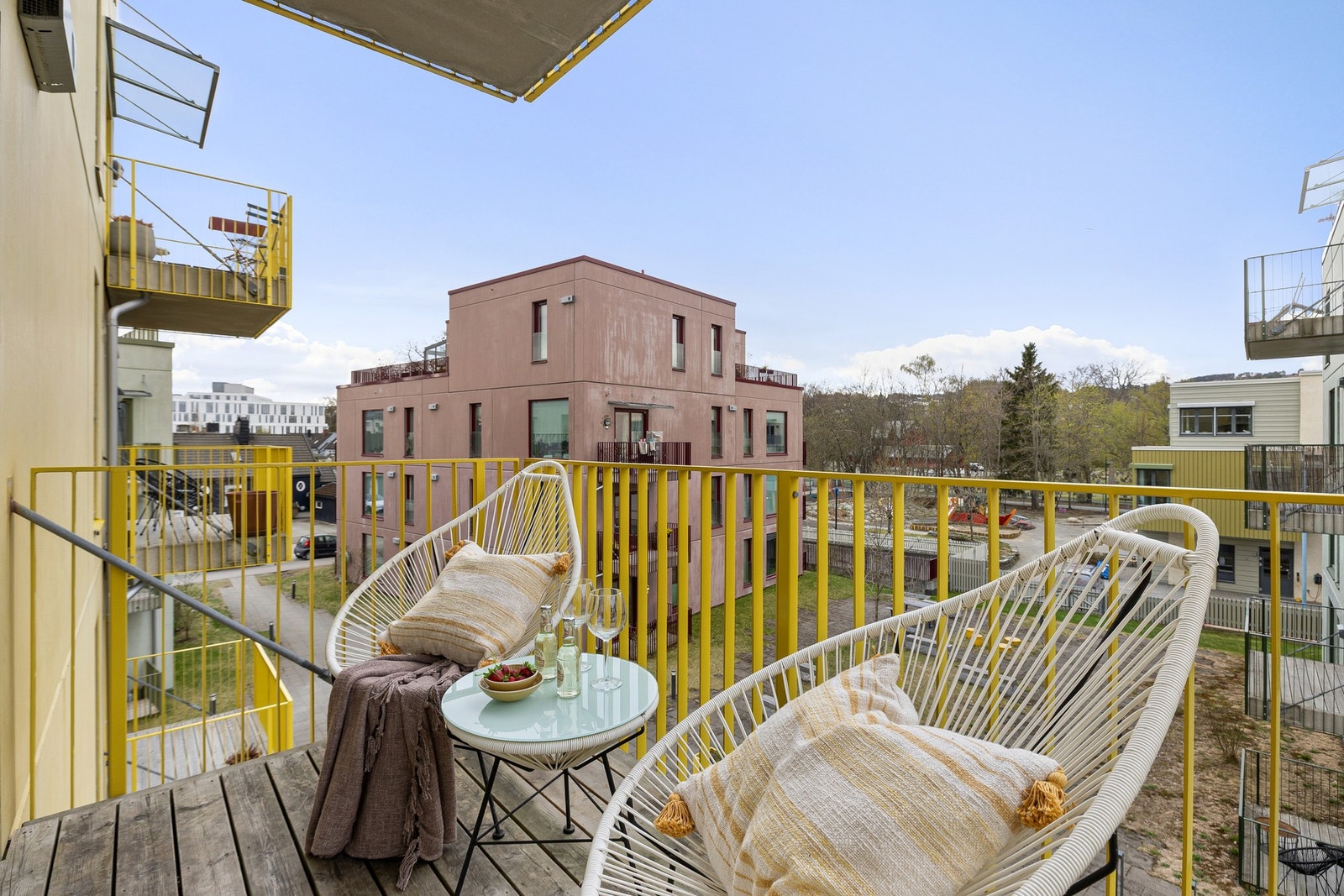 Og plass til utemøbler. Galleribilde