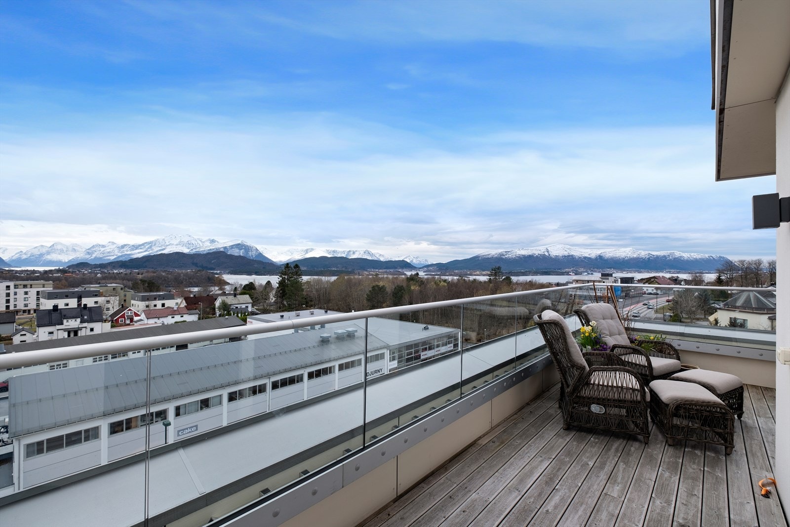 Privat takterrasse på 32 kvm med panoramautsikt Galleribilde