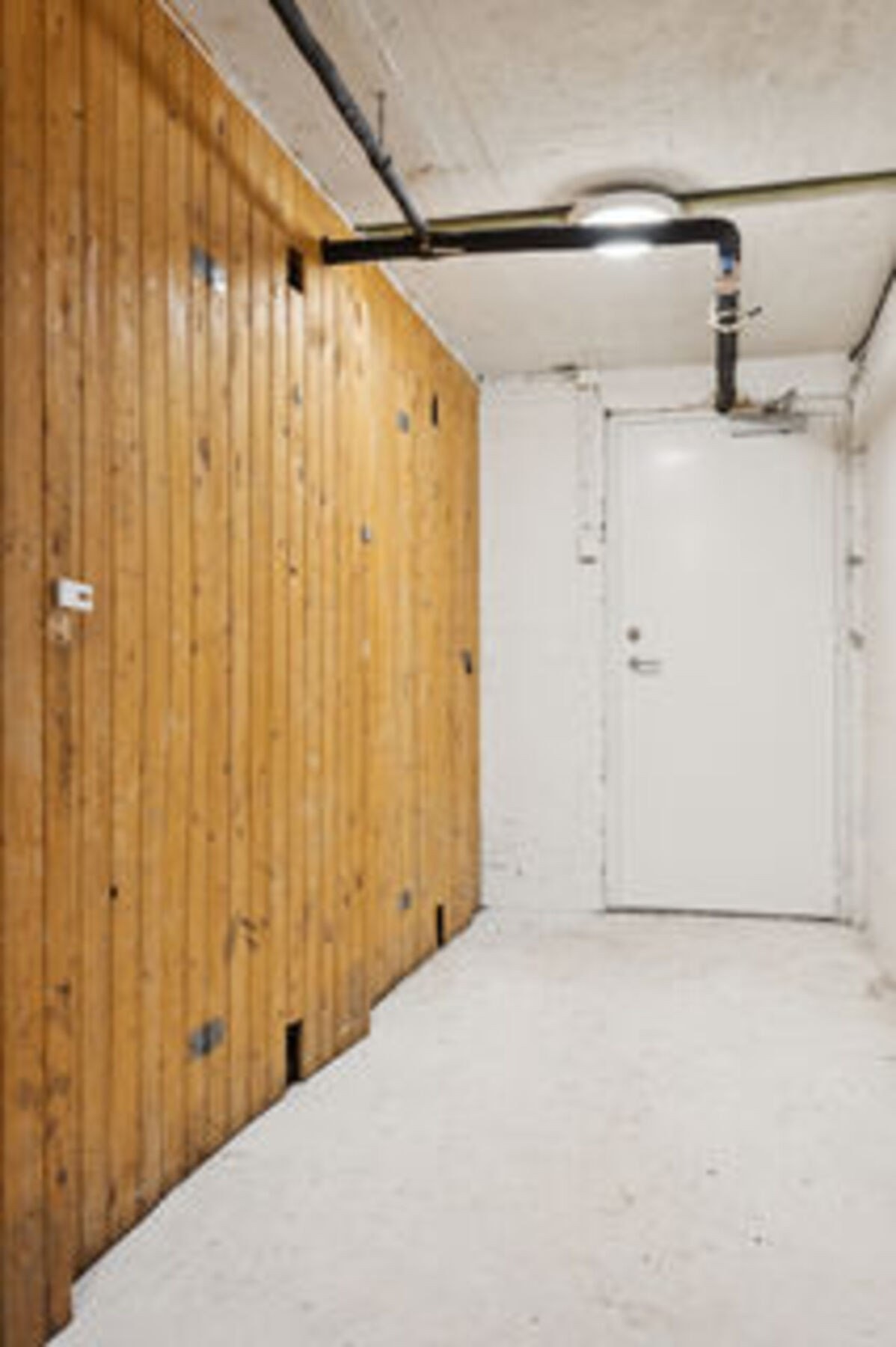 Bod i kjeller. Galleribilde