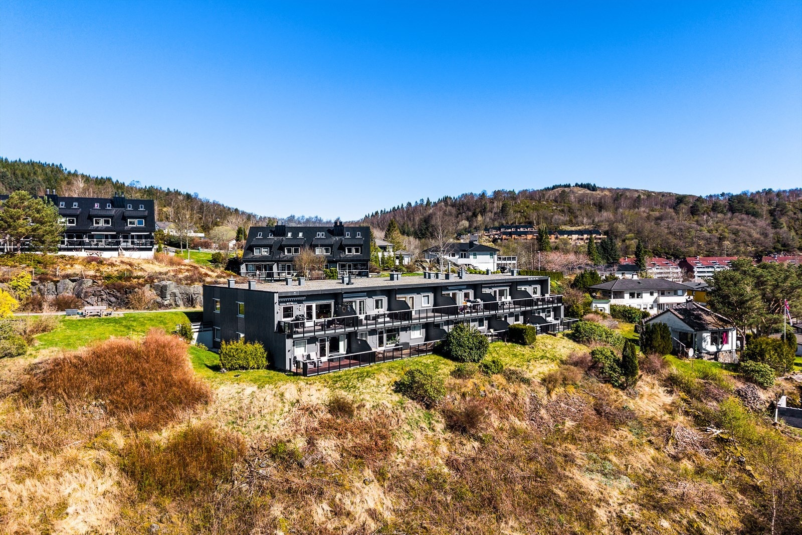 Velkommen til Flaktveitgeila 20 - presentert av Eiendomsmegler Norge v/ Martin Raknes Galleribilde