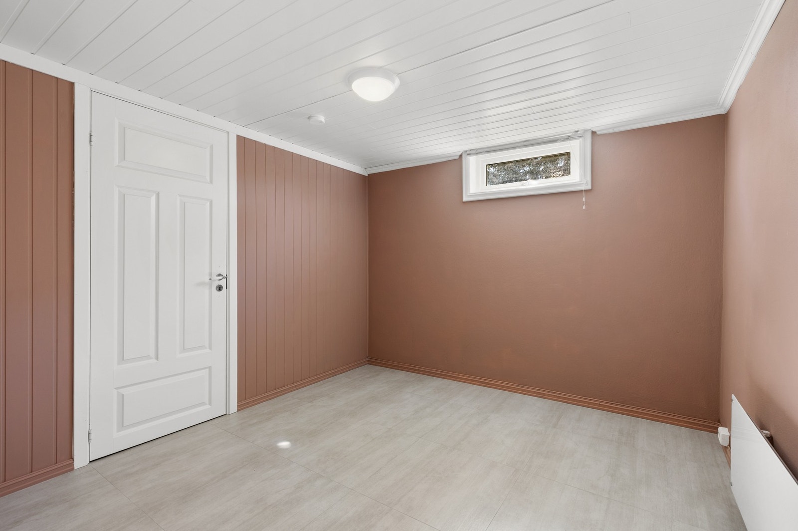 Rom i underetasjen Galleribilde