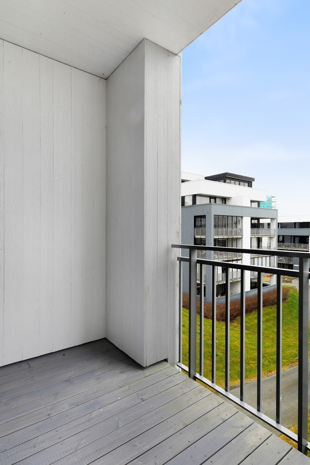 Luftebalkong. Galleribilde