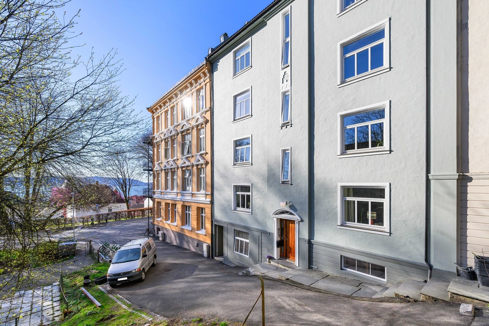 Sameiet består av 8 selveiende leiligheter. Galleribilde