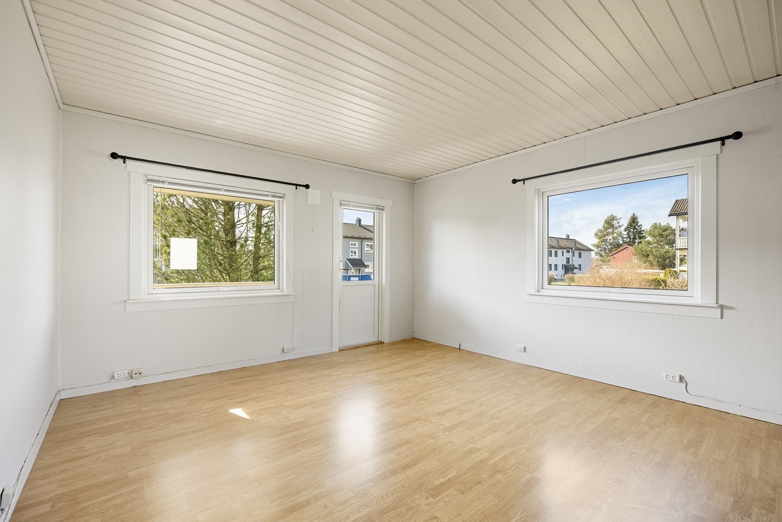 Velkommen inn til lys og hyggelig stue! Galleribilde