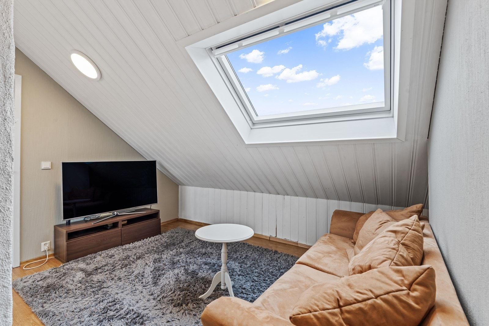 Loftstue Galleribilde