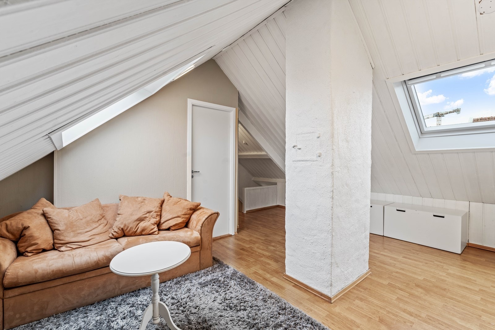 Loftstue Galleribilde