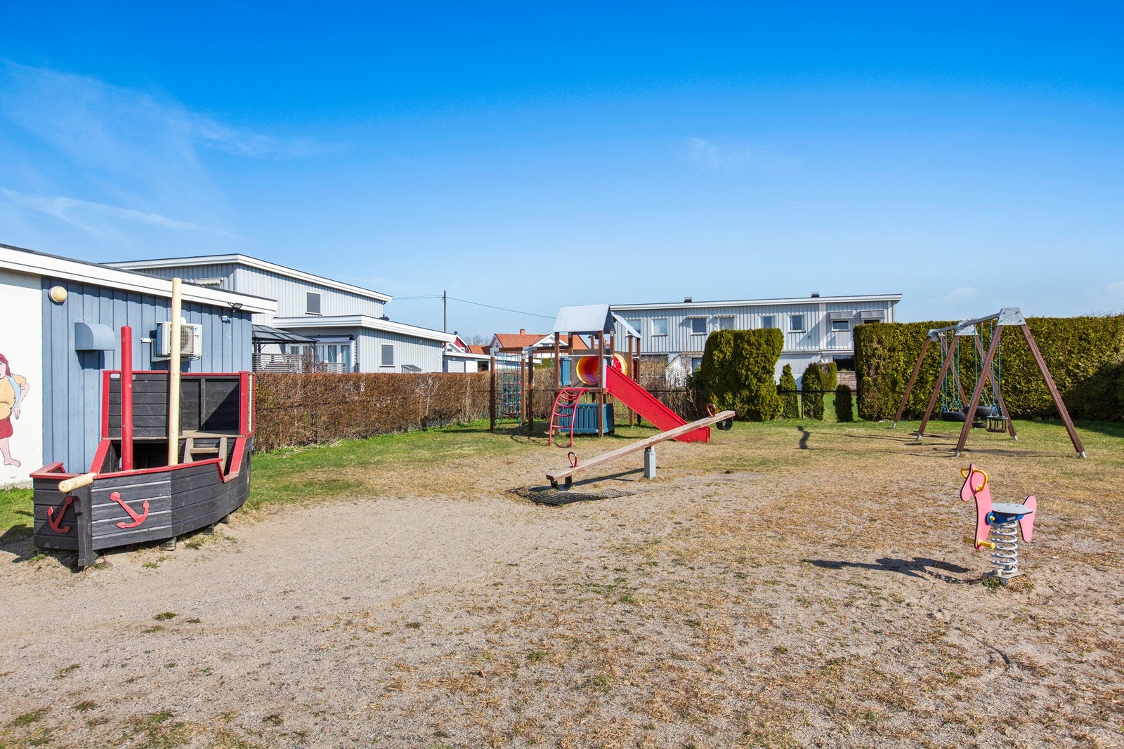 Lekeplass. Galleribilde