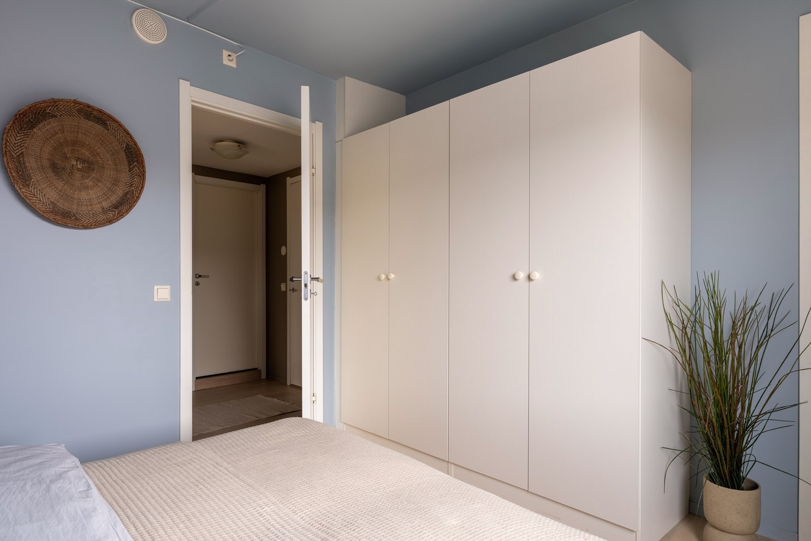 Leiligheten disponerer en kjellerbod på 5 m² for ekstra lagring. Galleribilde