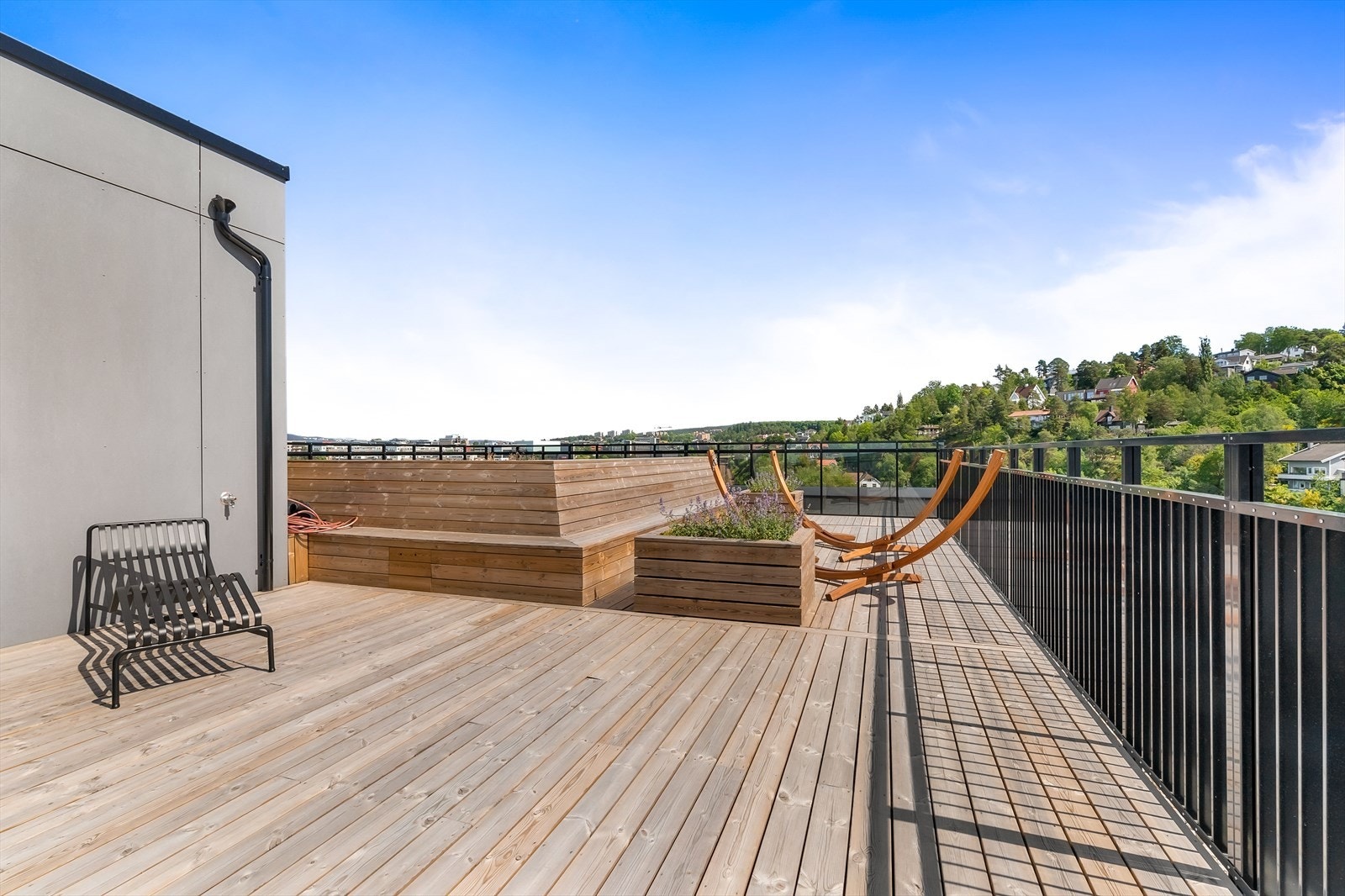 Borettslaget har en flott felles takterrasse på 190m². Galleribilde