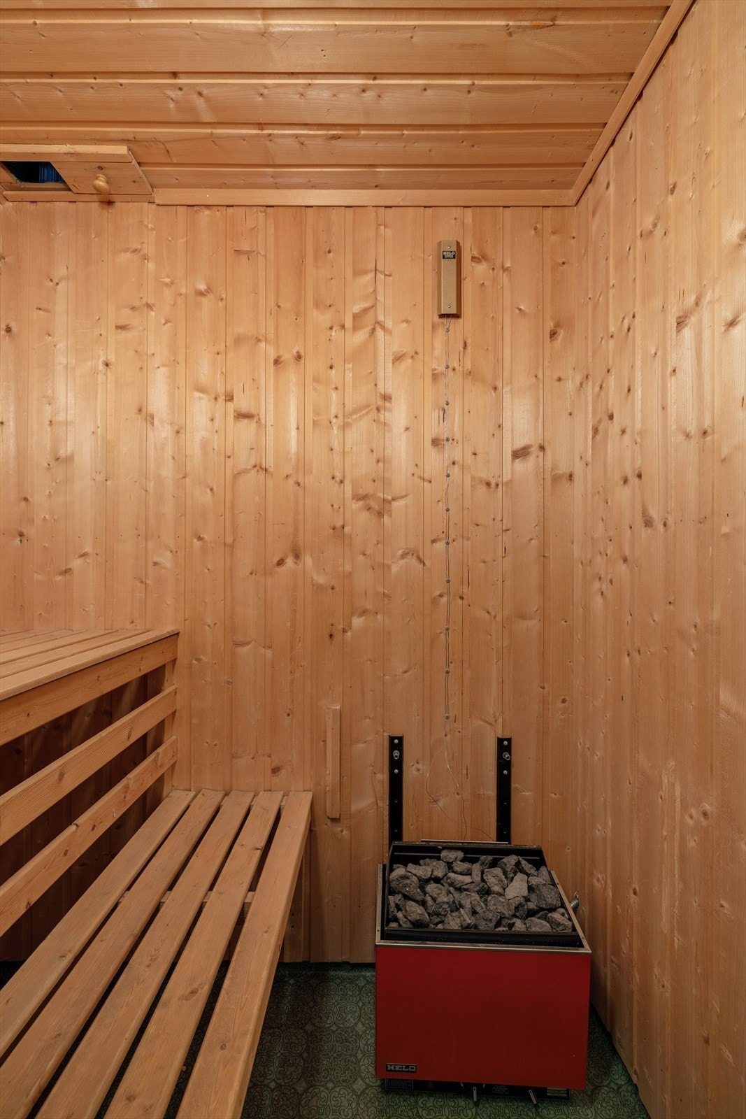 Innenfor vaskerommet finner du en badstue. Galleribilde