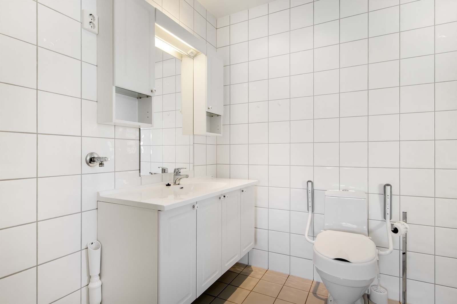 Godt med skapplass ! Det får man vel aldri nok av! Galleribilde
