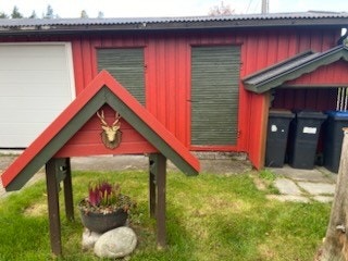 Selgers eget bilde. Galleribilde