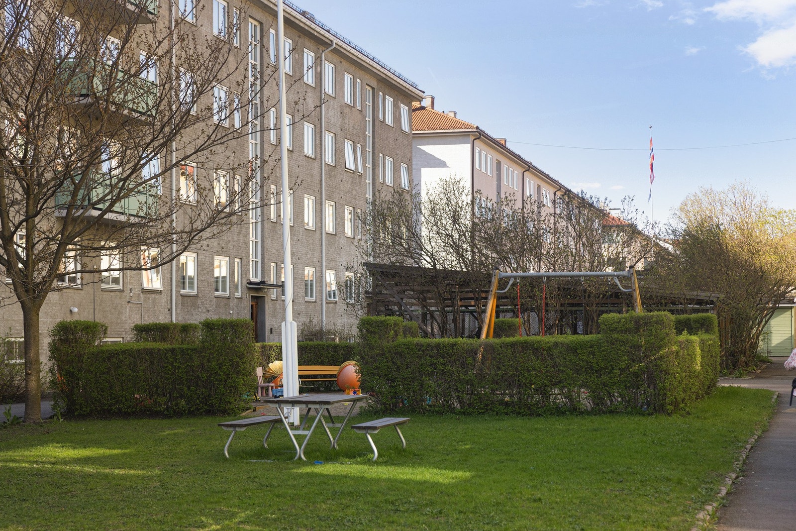 Borettslaget har flotte fellesarealer som er pent opparbeidet. Galleribilde