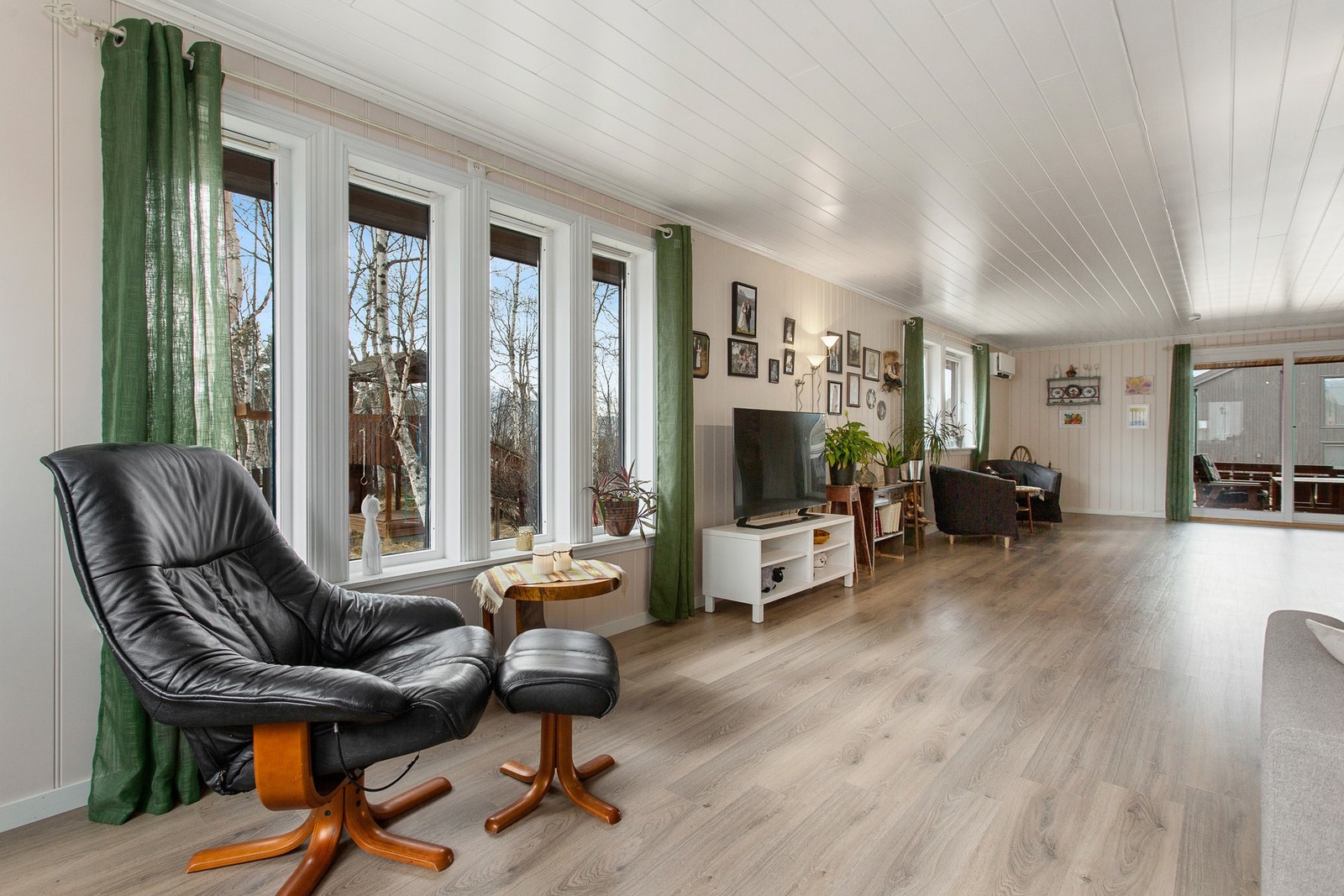 Stue i hoveddel. Galleribilde