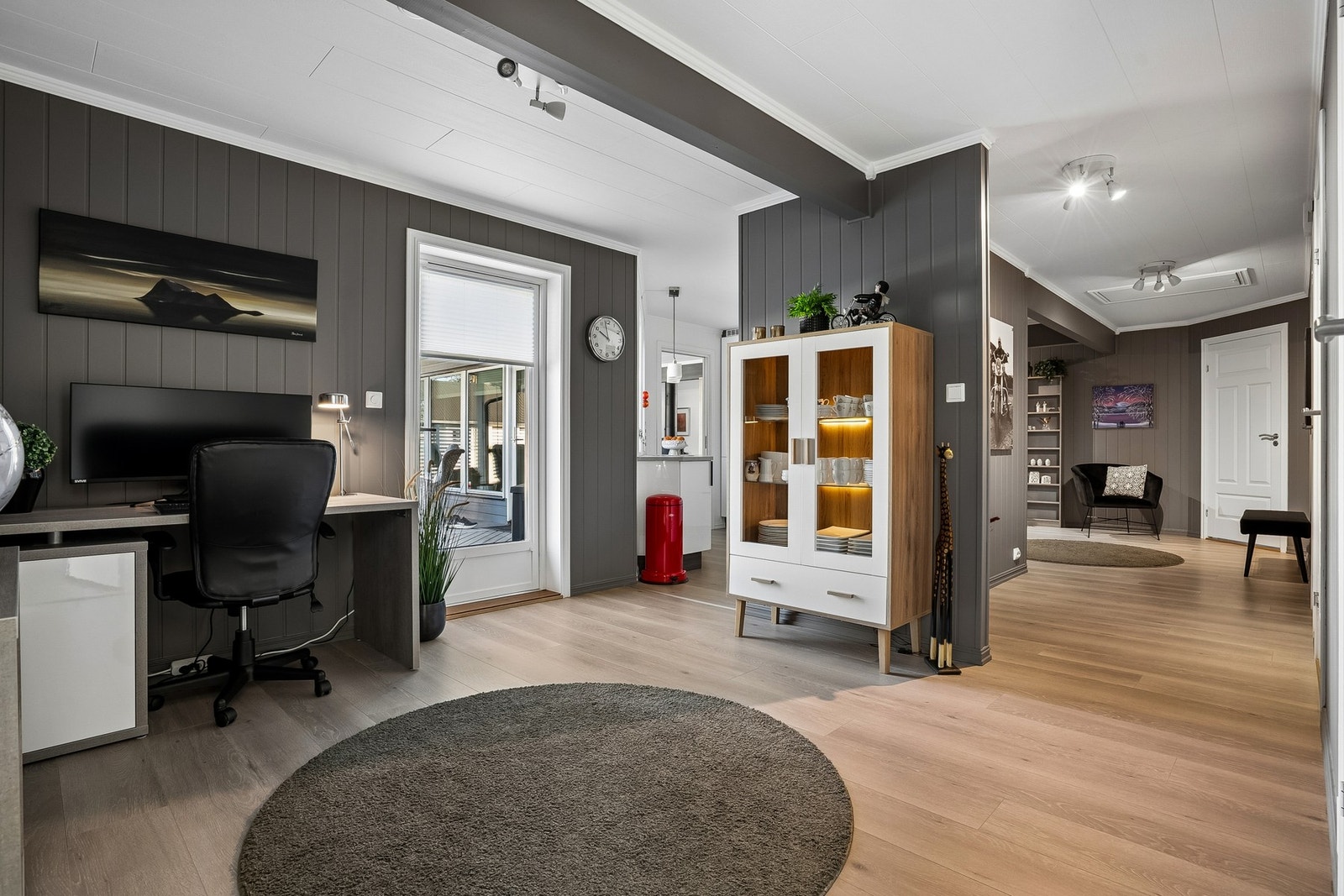 Gang og kontor Galleribilde