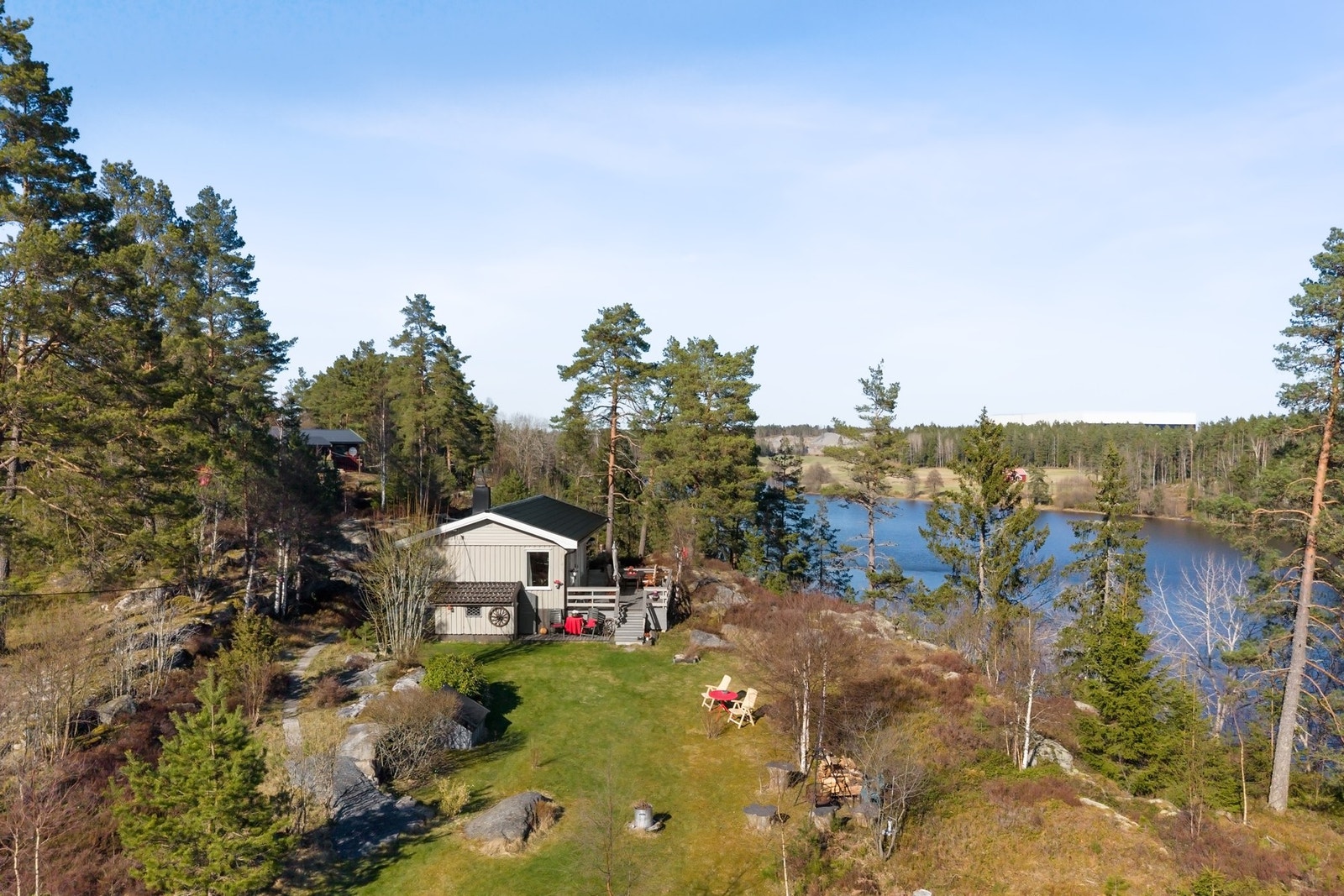 Kolsrødveien 287 presenteres av ASK Meglergaarden v/ Bjørn Erik Thorbjørnsen og Ole-Morten Trondsæter! Galleribilde