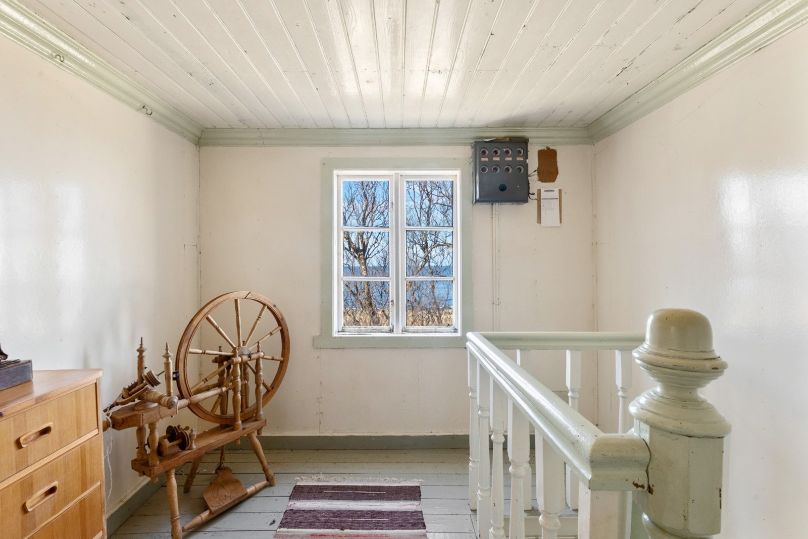 Og ekstra plass i trapphall er alltids kjekt. Galleribilde