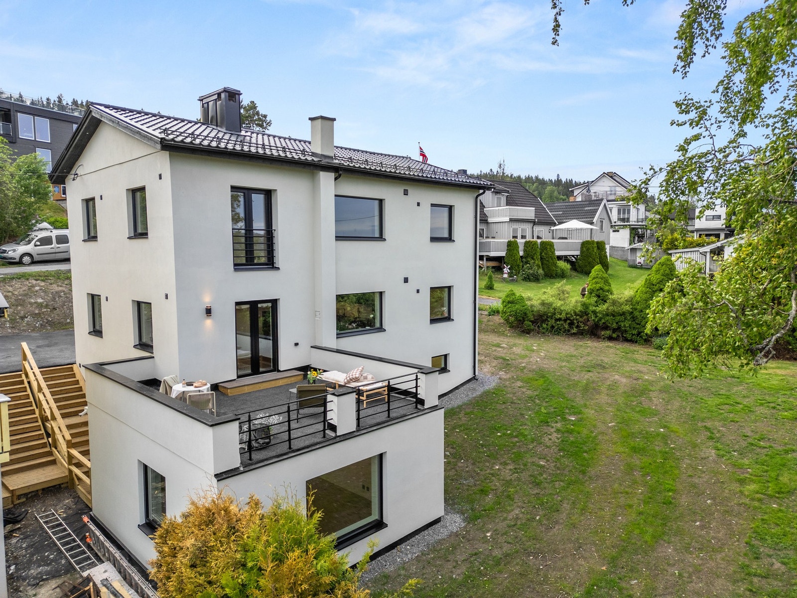 Felles hage som beboerne kan benytte. Galleribilde