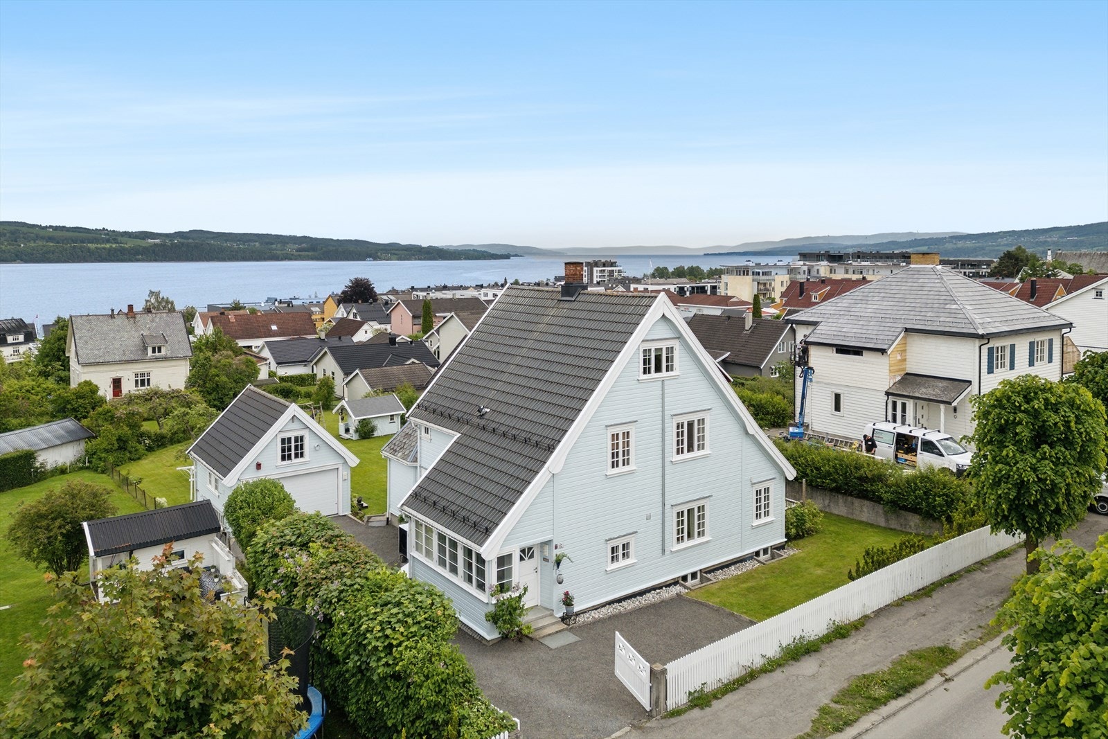Boligen har balansert ventilasjon med varmegjenvinner, etablert i 2013. Galleribilde