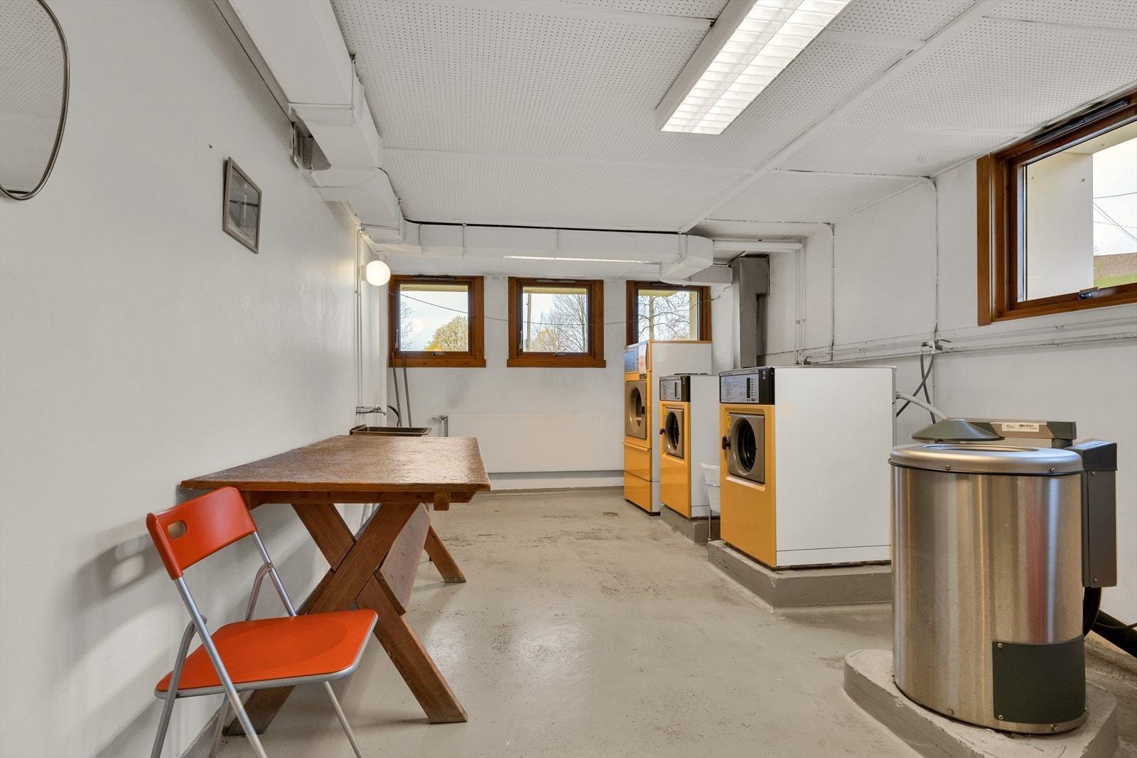 Fellesvaskeri i blokka. Galleribilde