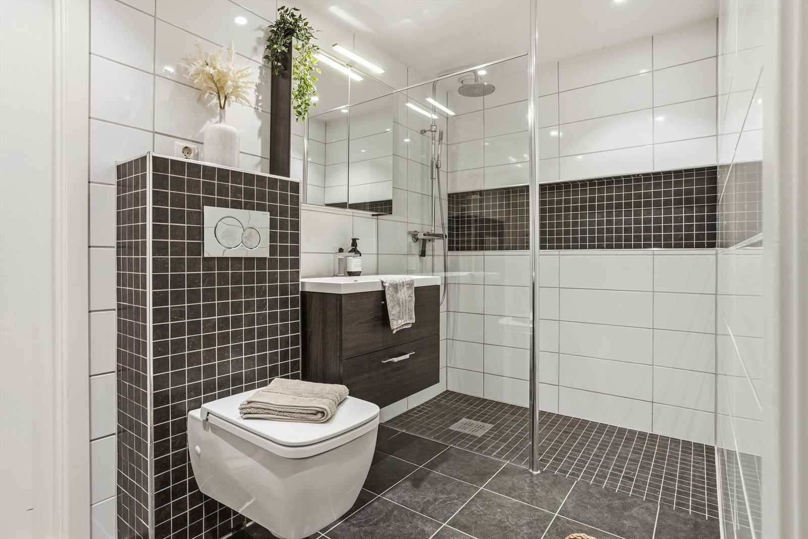 Baderom som ble renovert i 2014. Galleribilde