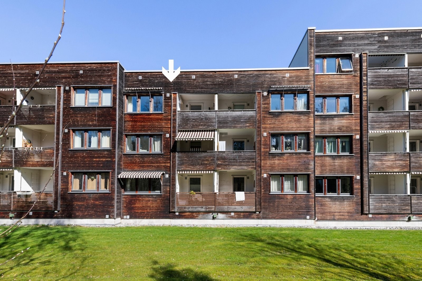 Boligen ligger i 3. etg. med sydvestvendt balkong Galleribilde