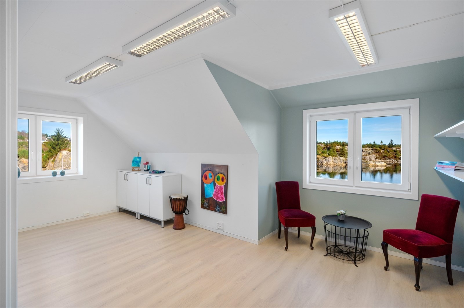 - Loftstuen på hele 18,4m² - Galleribilde